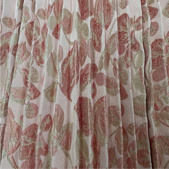 💗💗Kate Spade Metallic Jacquard Pleated Skirt💗💗 - Picture 4 of 6